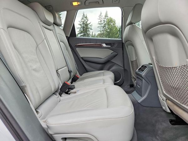 2016 AUDI Q5 quattro Premium Plus