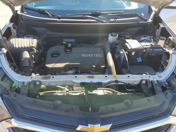 2020 CHEVROLET EQUINOX LT (2FL) — Engine bay