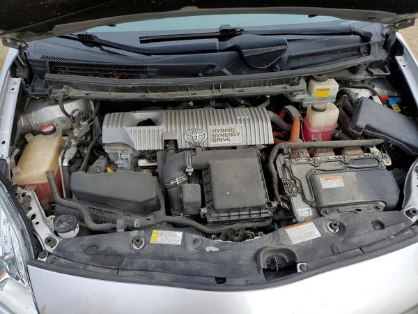 2015 TOYOTA PRIUS