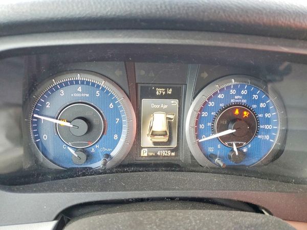 2018 TOYOTA SIENNA LE — ODOM