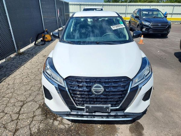 2021 NISSAN KICKS S