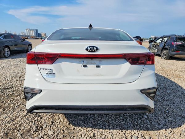 2021 KIA FORTE