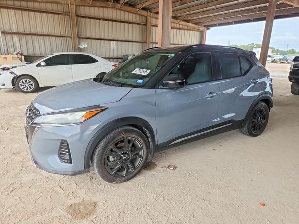 2023 NISSAN KICKS