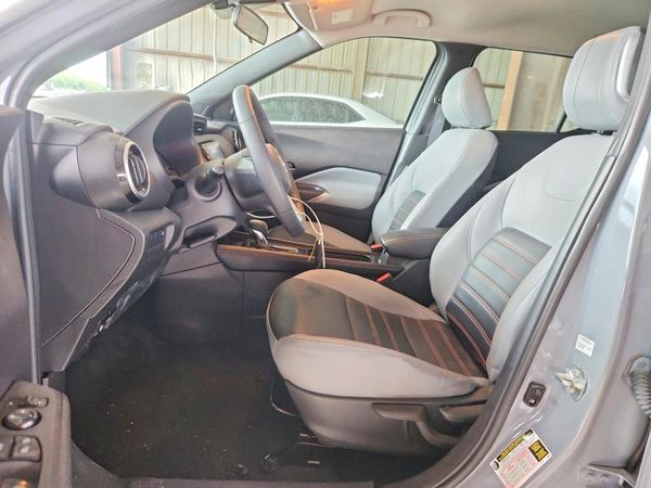 2023 NISSAN KICKS
