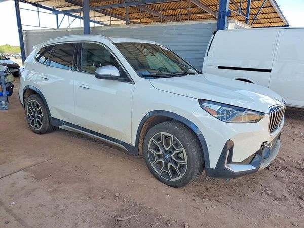 2023 BMW X1 XDrive28i — Passenger 3/4