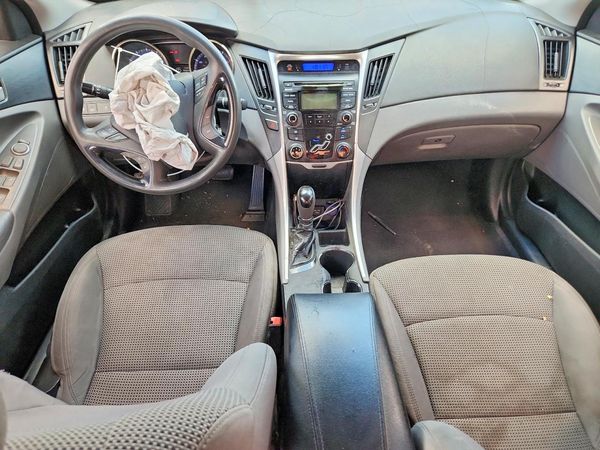 2012 HYUNDAI SONATA