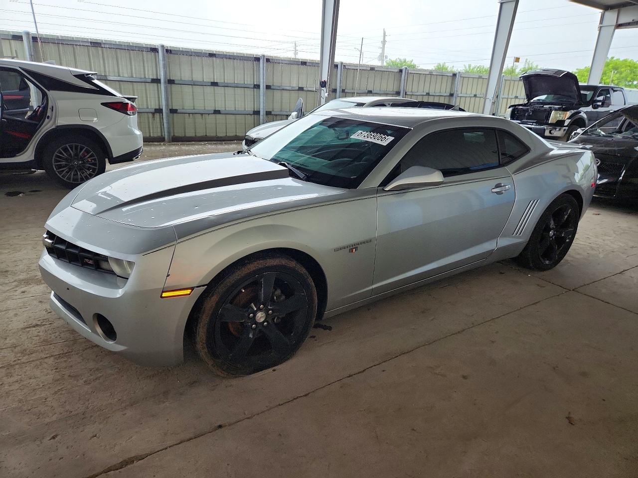 2012 CHEVROLET CAMARO LT — Front 3/4