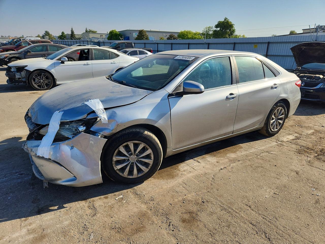 2016 TOYOTA CAMRY