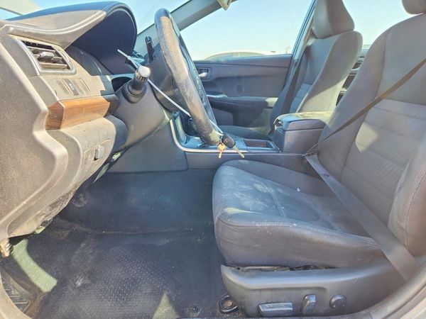 2016 TOYOTA CAMRY
