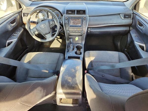 2016 TOYOTA CAMRY