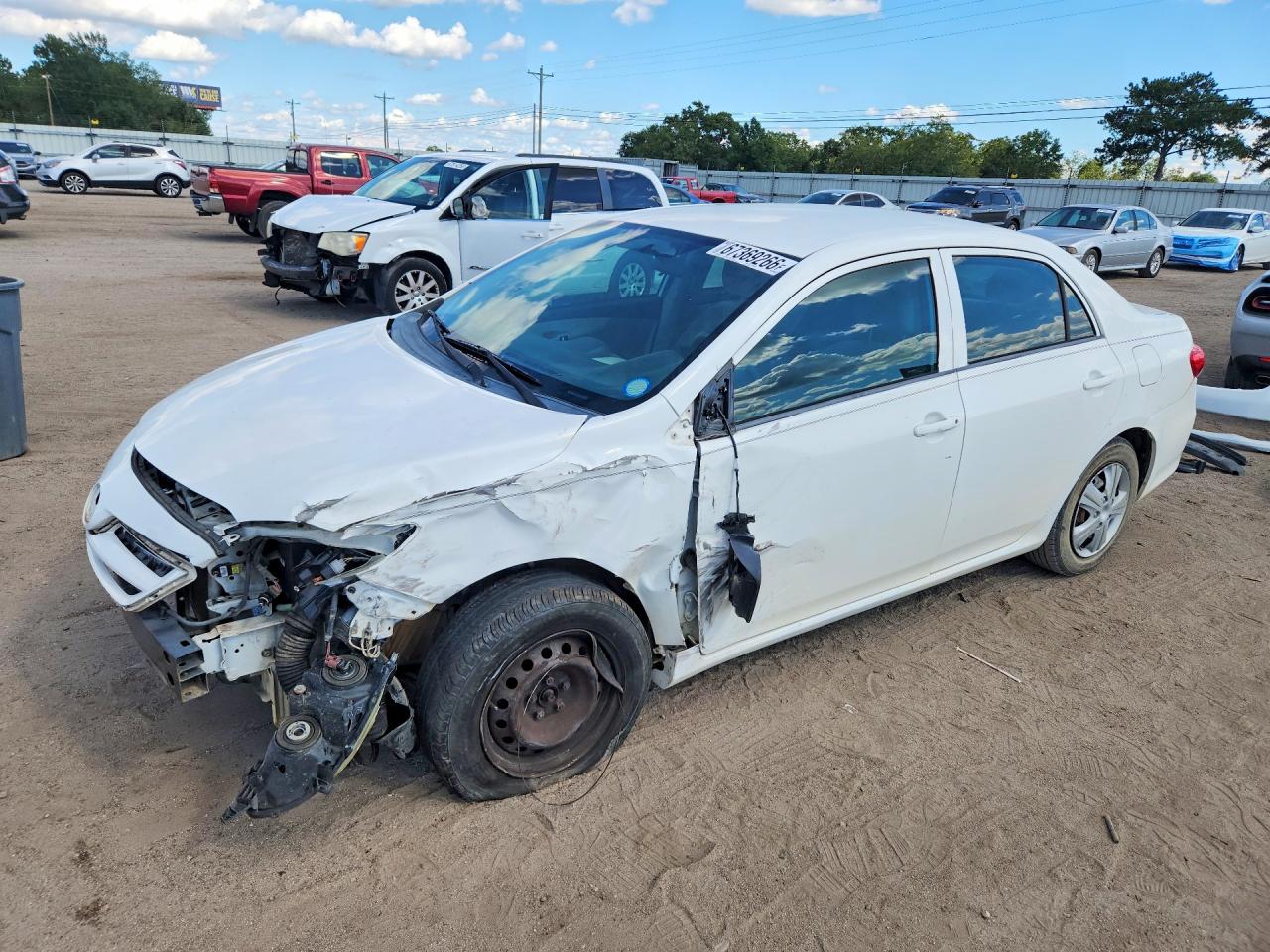 2013 TOYOTA COROLLA
