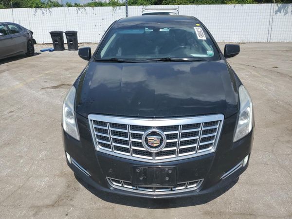 2015 CADILLAC XTS Luxury