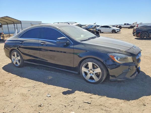 2014 MERCEDES-BENZ CLA-CLASS CLA250 — Passenger 3/4