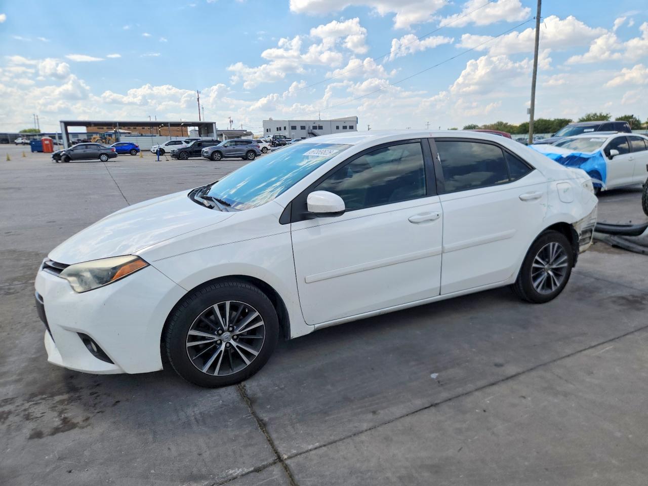 2016 TOYOTA COROLLA
