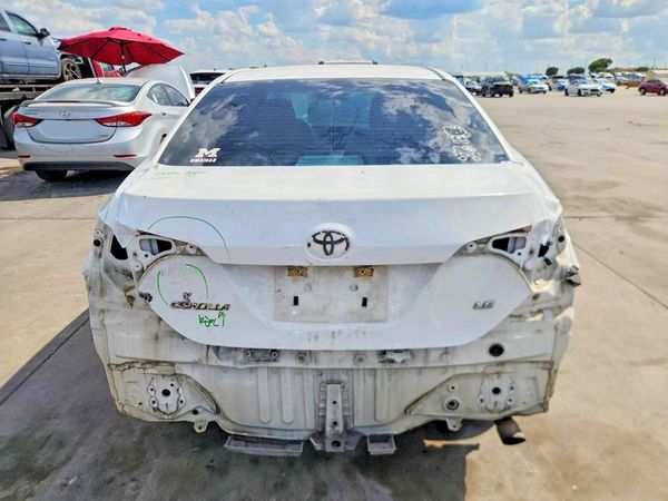 2016 TOYOTA COROLLA