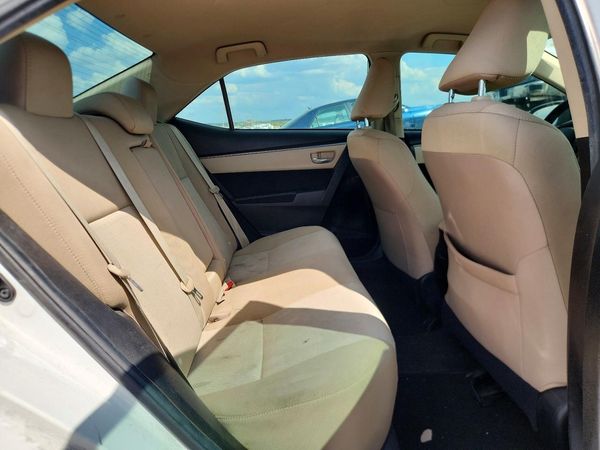 2016 TOYOTA COROLLA