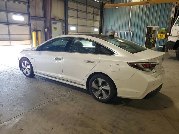 2016 HYUNDAI SONATA GLS (Middle)