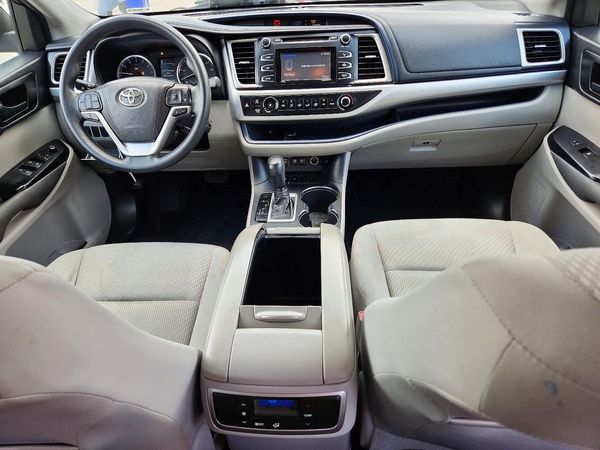 2018 TOYOTA HIGHLANDER