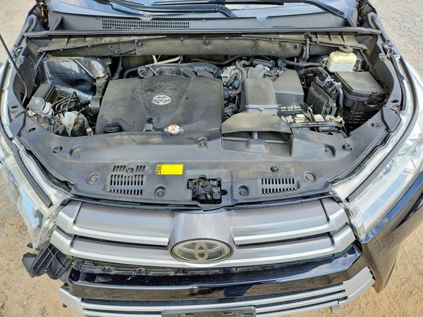 2018 TOYOTA HIGHLANDER