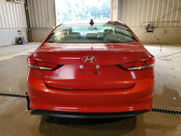 2018 HYUNDAI ELANTRA