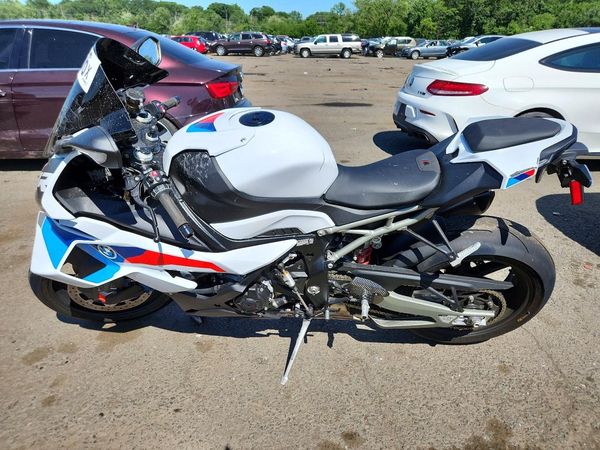 2026 BMW S