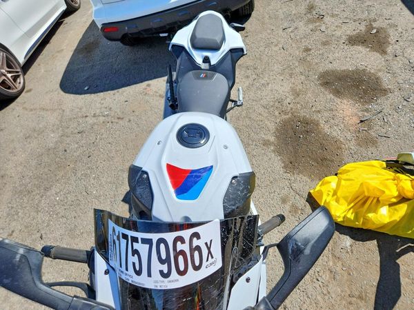 2026 BMW S