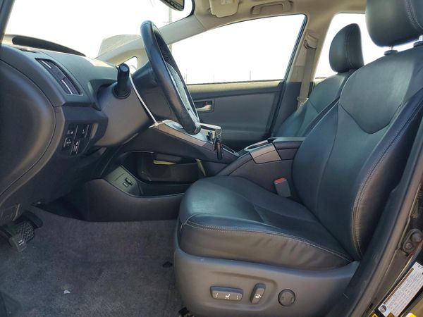 2014 TOYOTA PRIUS