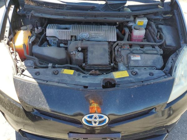 2014 TOYOTA PRIUS