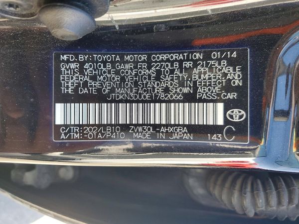 2014 TOYOTA PRIUS