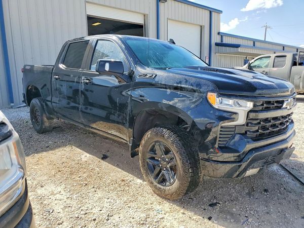 2023 CHEVROLET SILVERADO Trail Boss - LT — Passenger 3/4