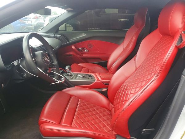 2020 AUDI R8 V10 quattro — DENT