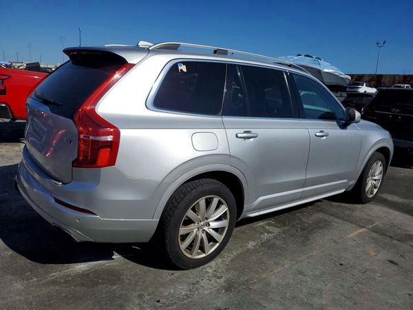 2016 VOLVO XC90