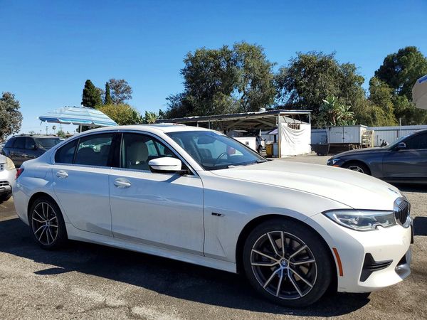 2022 BMW 330E