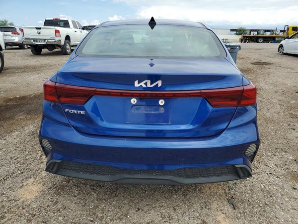 2024 KIA FORTE