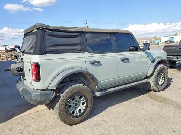 2022 FORD BRONCO