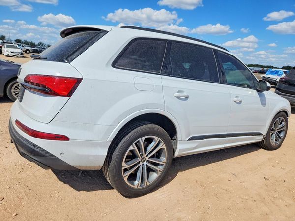 2025 AUDI Q7