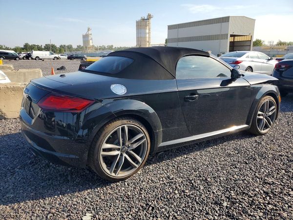 2017 AUDI TT quattro