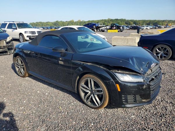 2017 AUDI TT quattro