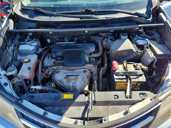 2013 TOYOTA RAV4 Standard — Engine bay