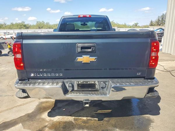 2017 CHEVROLET SILVERADO LT