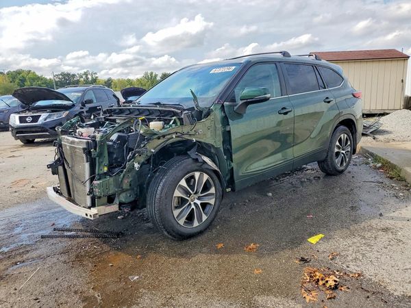 2023 TOYOTA HIGHLANDER