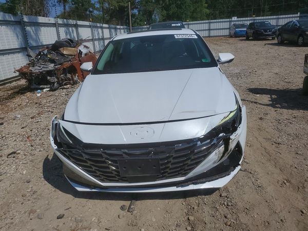 2021 HYUNDAI ELANTRA Limited