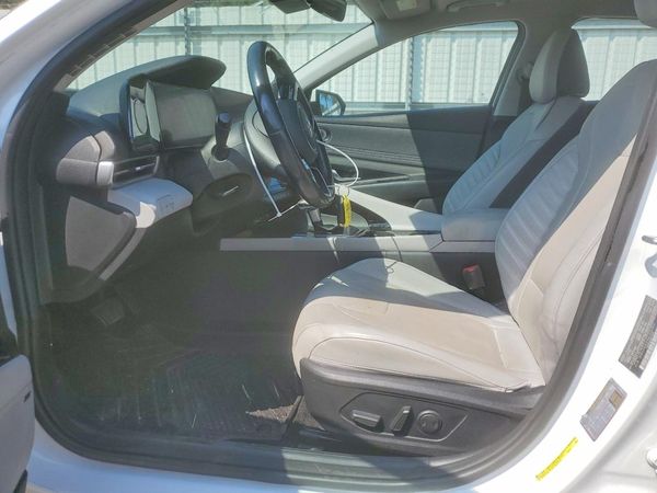 2021 HYUNDAI ELANTRA Limited