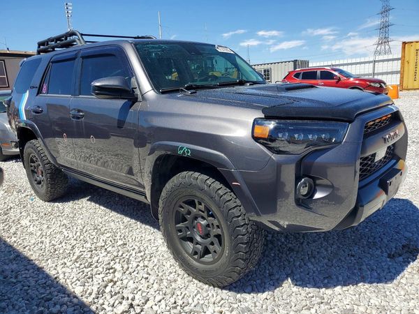 2020 TOYOTA 4RUNNER