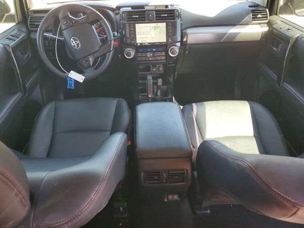 2020 TOYOTA 4RUNNER