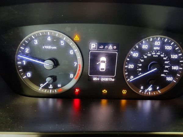 2015 HYUNDAI SONATA