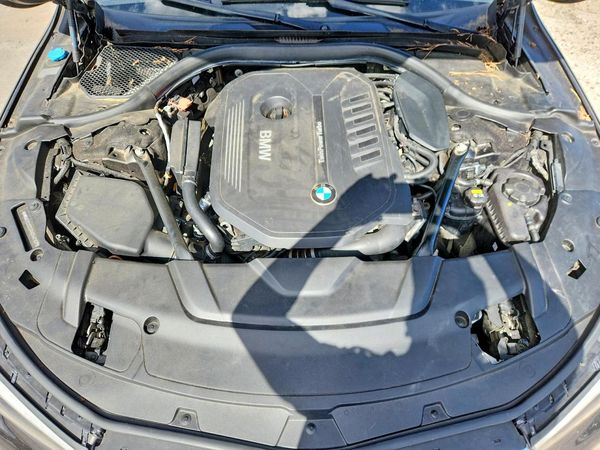 2016 BMW 740