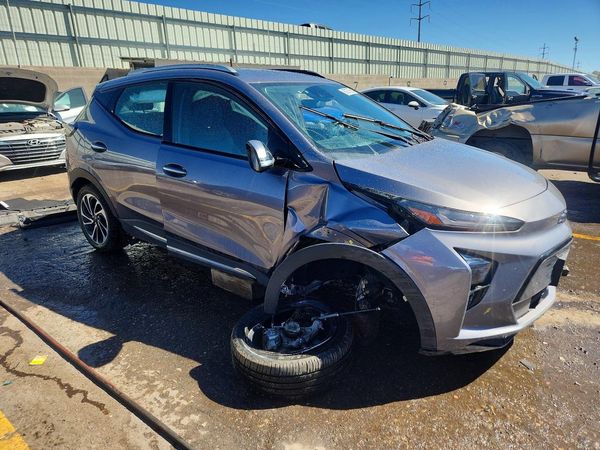 2023 CHEVROLET BOLT Premier — Passenger 3/4