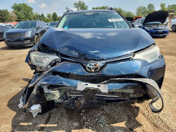 2018 TOYOTA RAV4 LE
