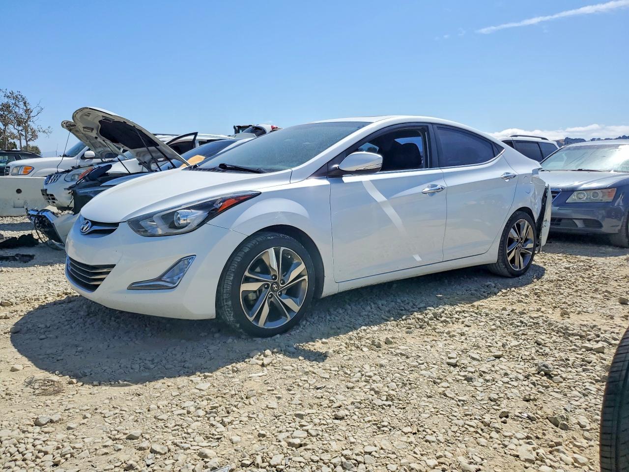 2016 HYUNDAI ELANTRA